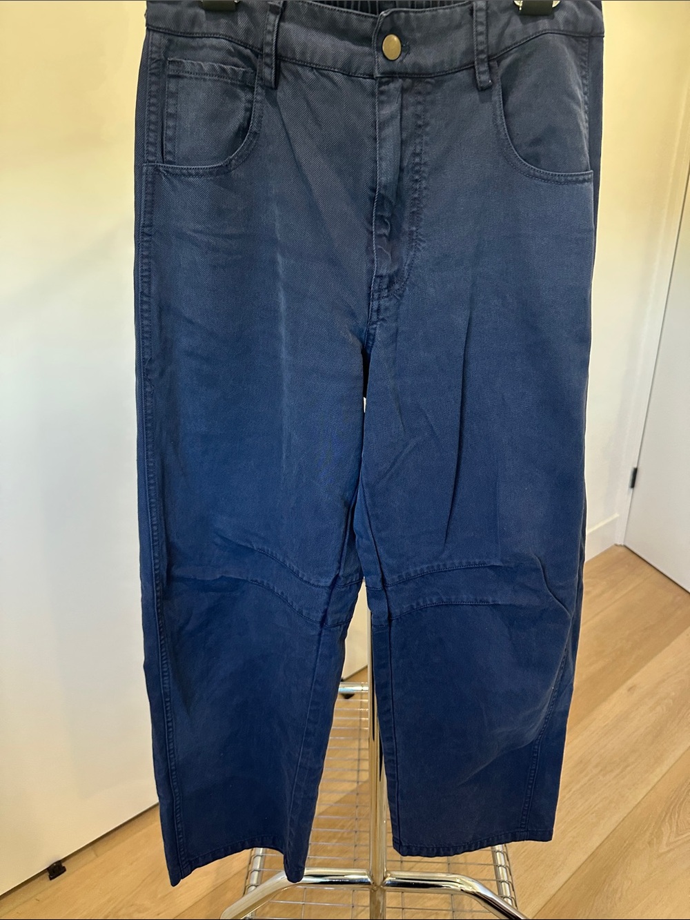 Women's Cropped Ankle Jeans in Navy
